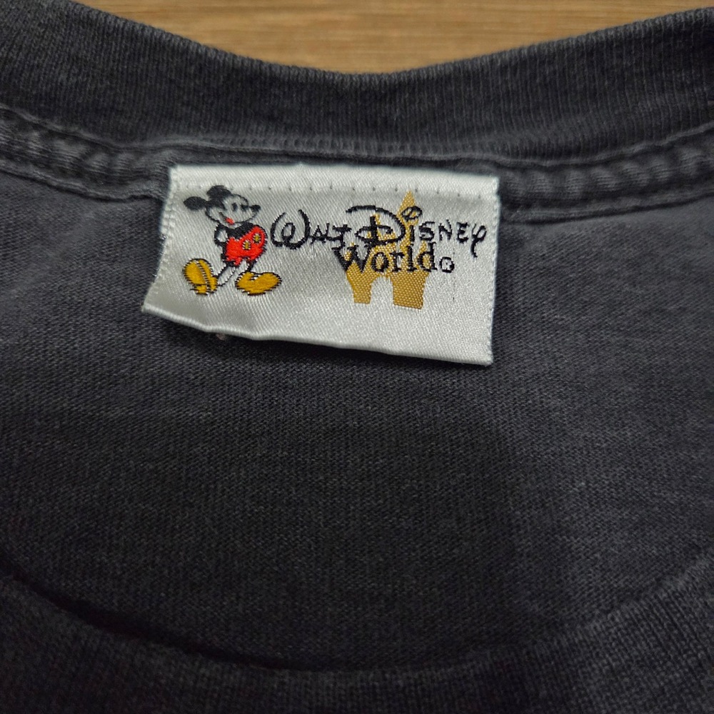 Vintage Disney World Pirates of the Caribbean Vintage Graphic T-Shirt Mens Large - Picture 4 of 7